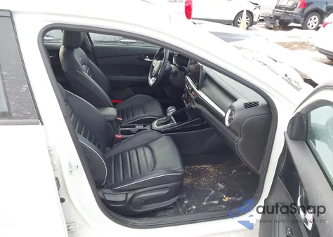 2022 Kia Forte Gt-Line from USA, damaged, VIN 3KPF54AD7NE511692